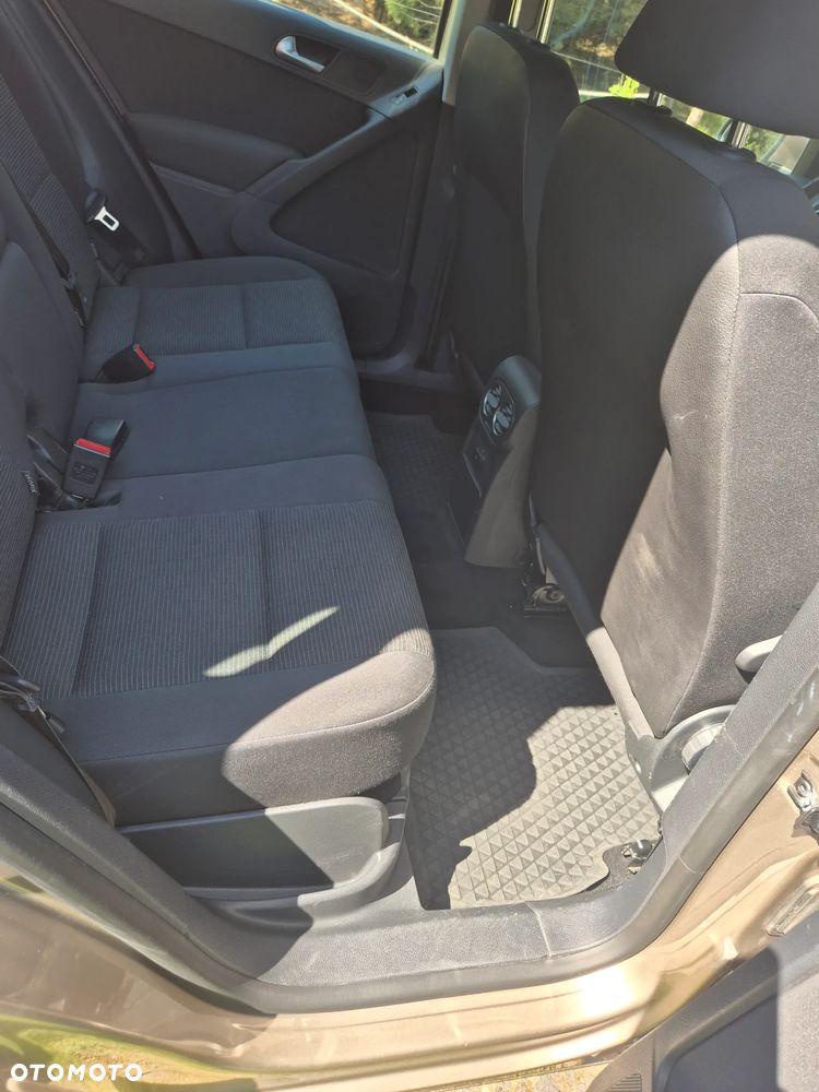 Volkswagen Tiguan 1.4 TSI Trend&Fun - 12