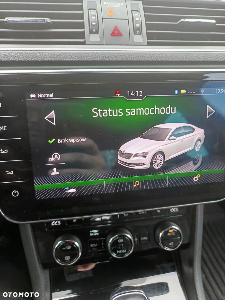 Skoda Superb 2.0 TSI L&K DSG - 12