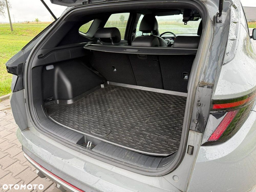 Hyundai Tucson 1.6 T-GDi 48V-Hybrid 2WD DCT N Line - 32
