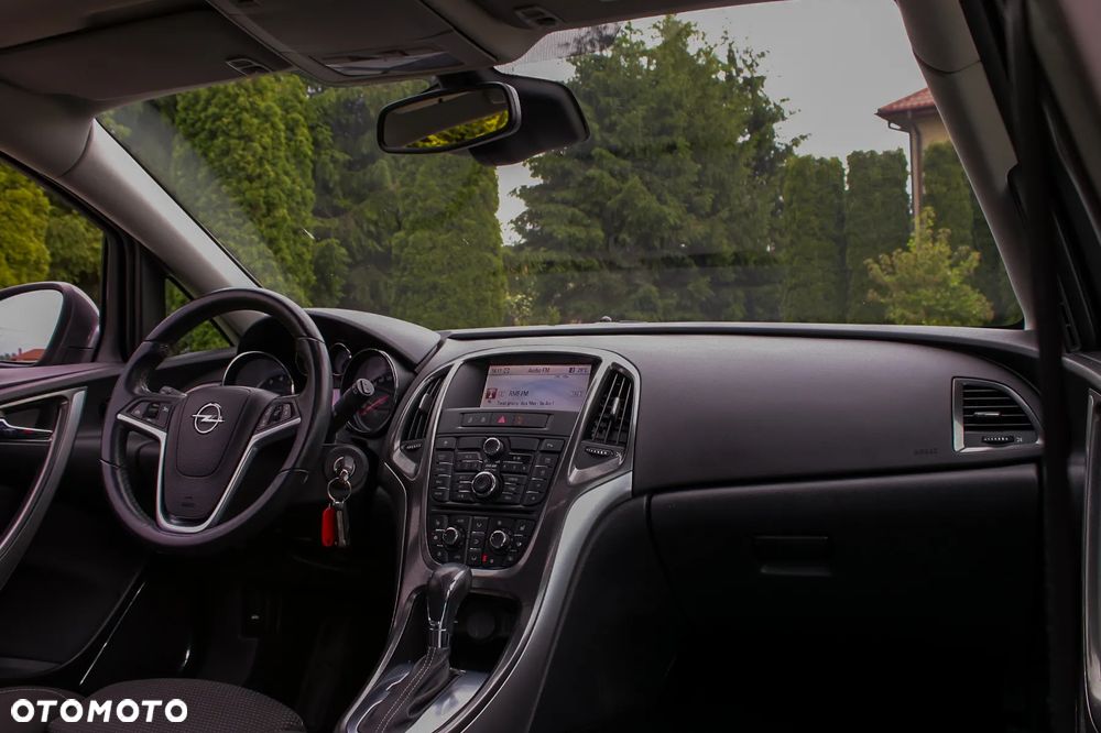 Opel Astra 1.6 Turbo Automatik Cosmo - 35