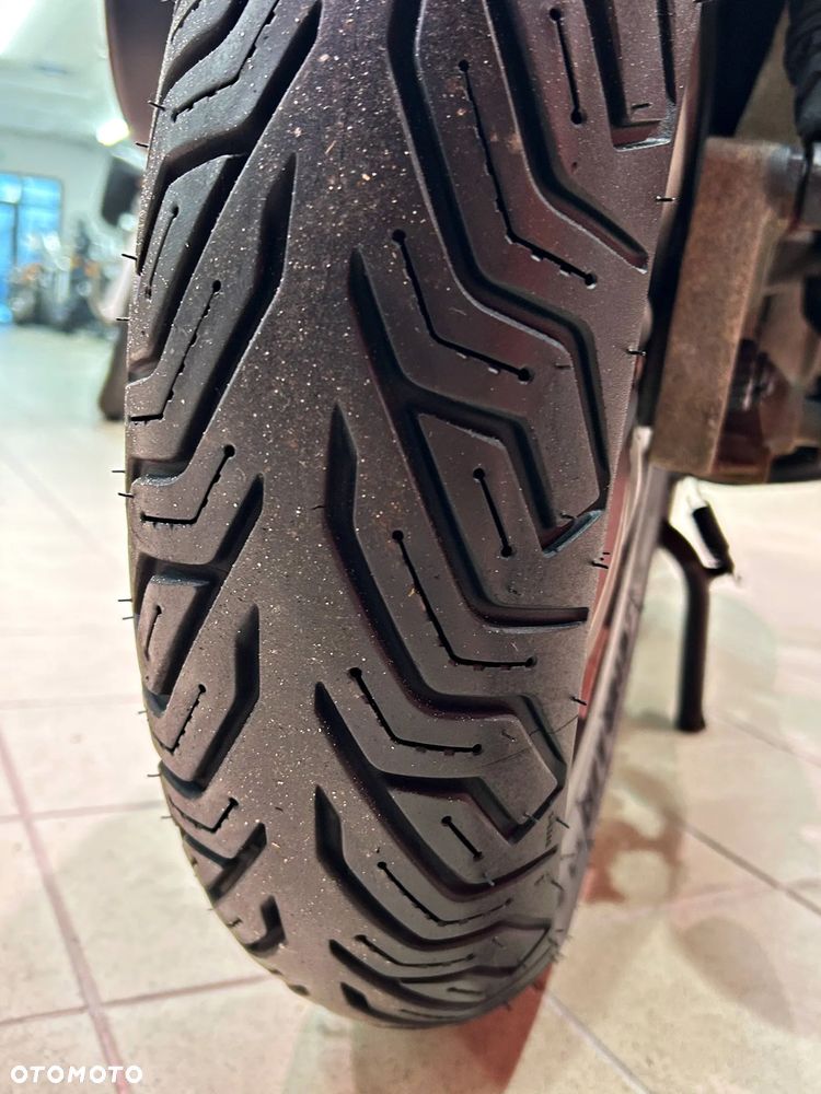 Piaggio Carnaby - 22