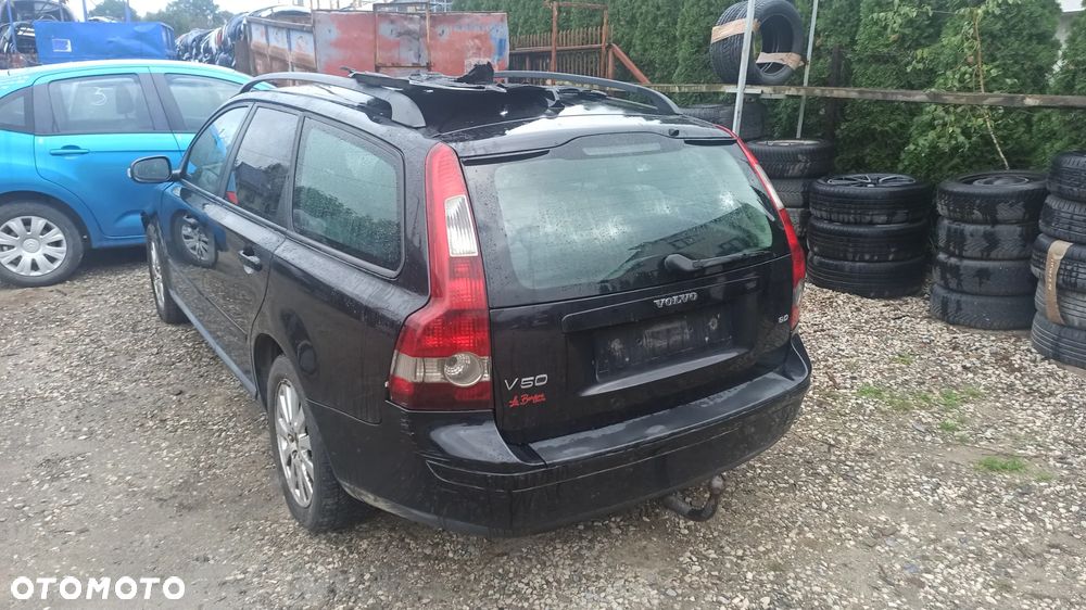 Volvo V50 04-  Lakier 452-46 silnik 1.6  D  D4164T   Skrzynia   maska zderzak drzwi błotnik fotele   klapa - 4