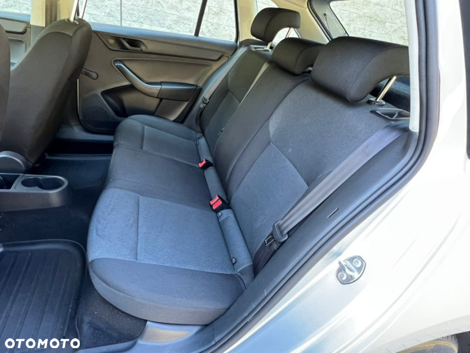 Skoda RAPID 1.4 TDI DPF Ambition - 9