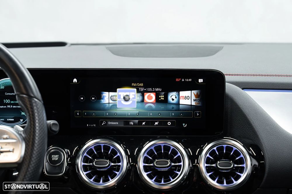 Mercedes-Benz EQA 300 4Matic - 31