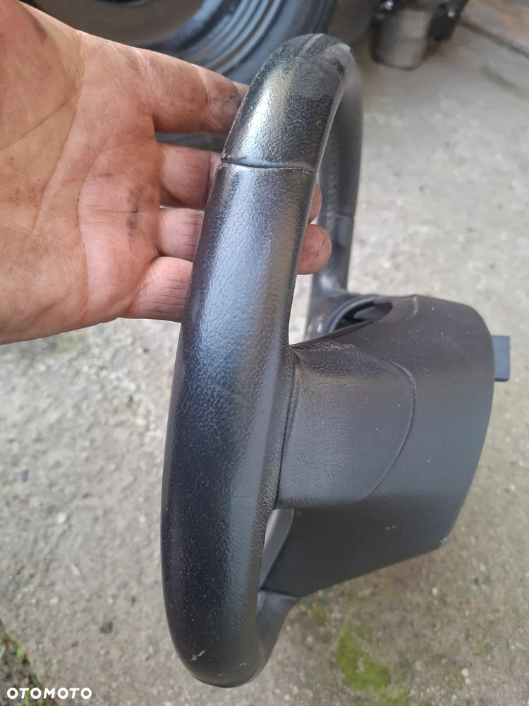 kierownica cruze 11r  multifunkcja skora - 2