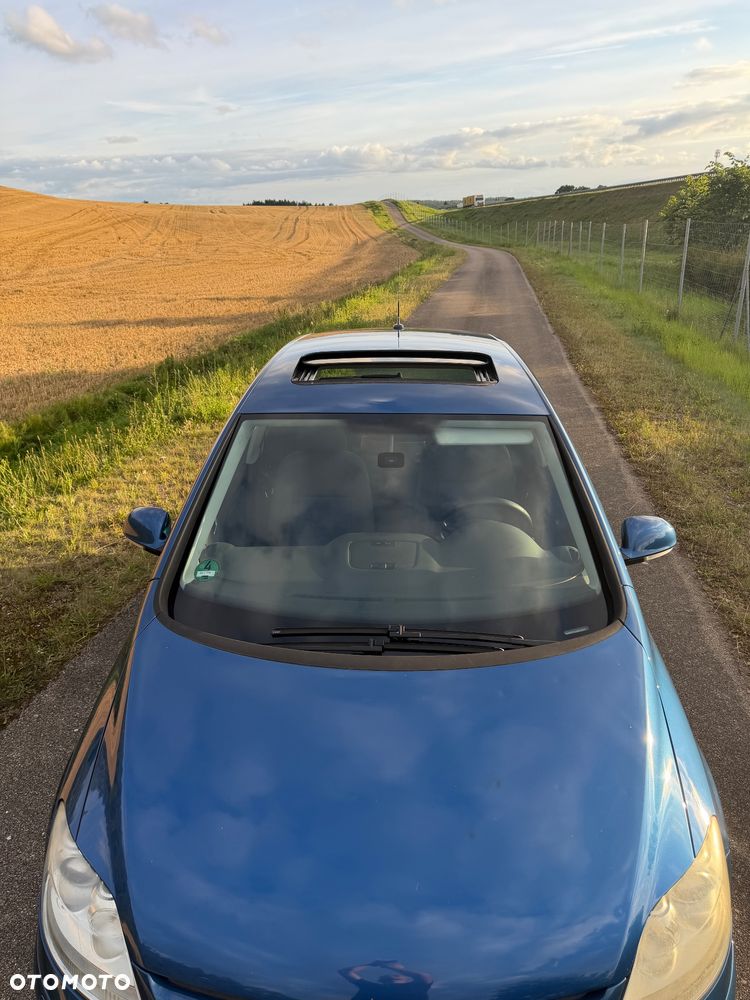 Volkswagen Golf Plus 2.0 TDI Tour Edition - 2
