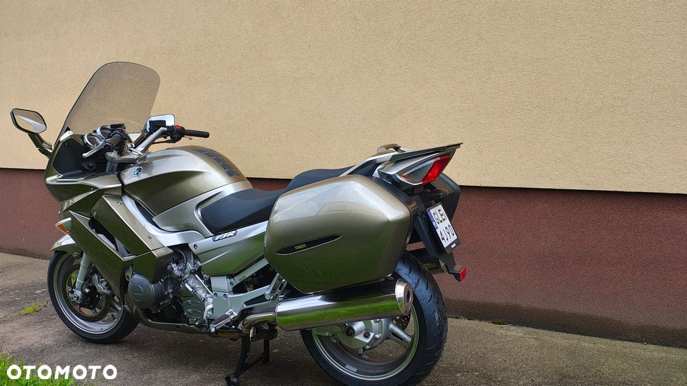 Yamaha FJR - 3
