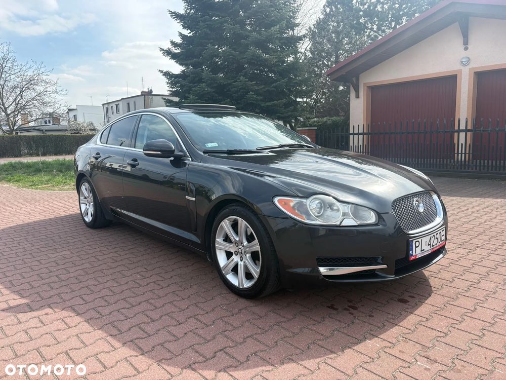 Jaguar XF 3.0 V6 Luxury - 9