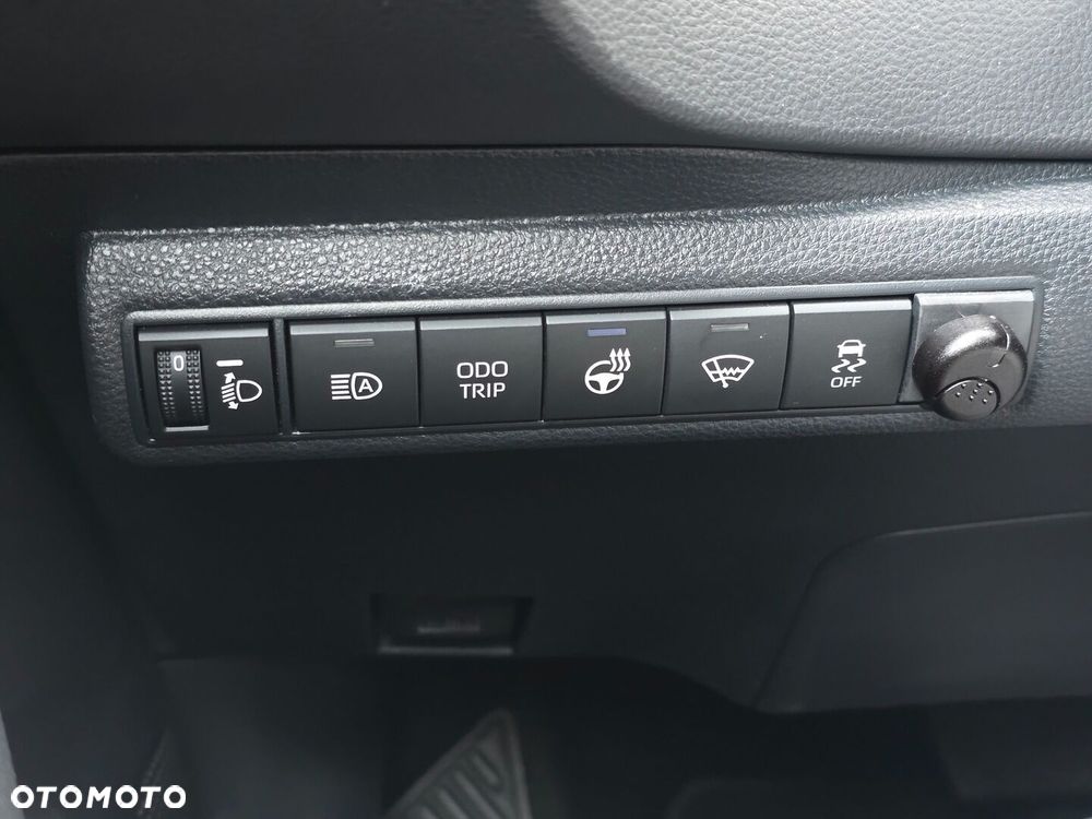 Toyota Corolla 1.8 Hybrid GR Sport - 17