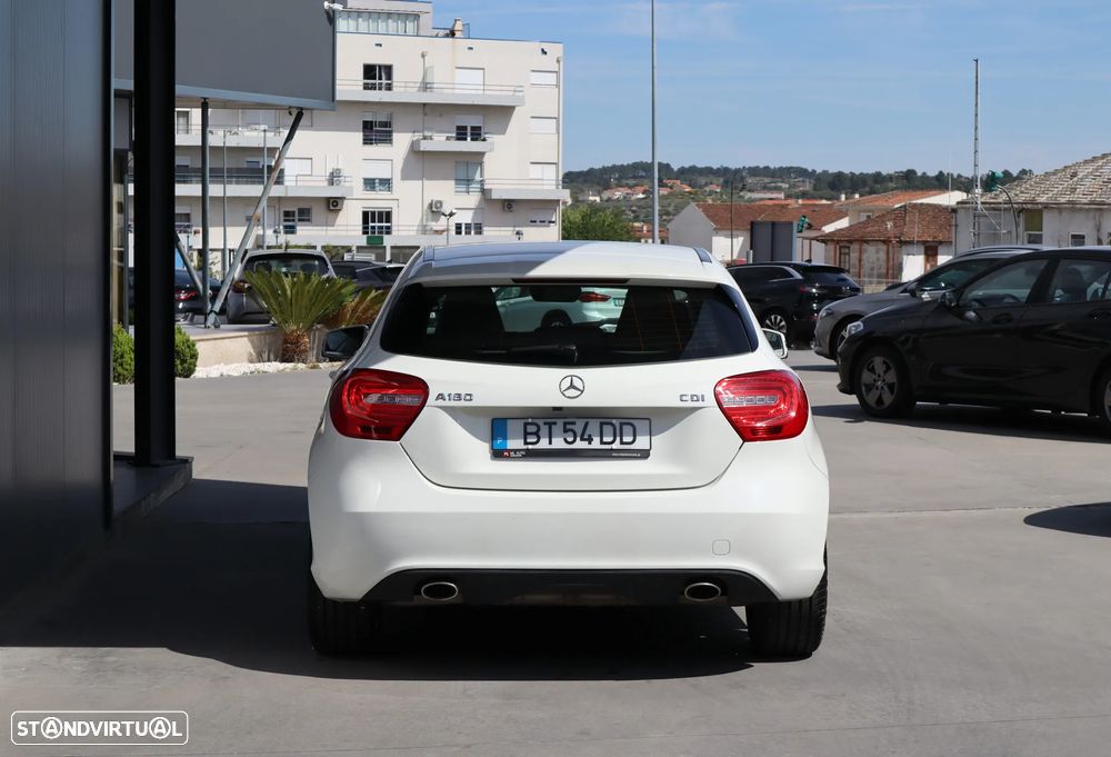 Mercedes-Benz A 180 CDI 7G-DCT Urban - 4