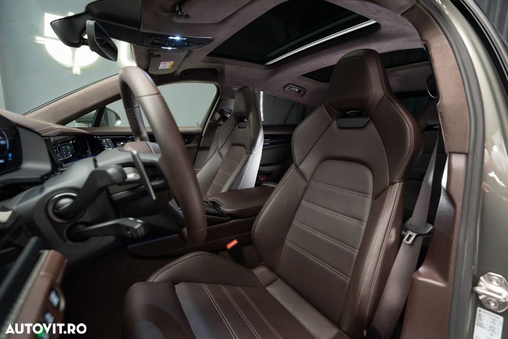 Porsche Panamera 4 - 26
