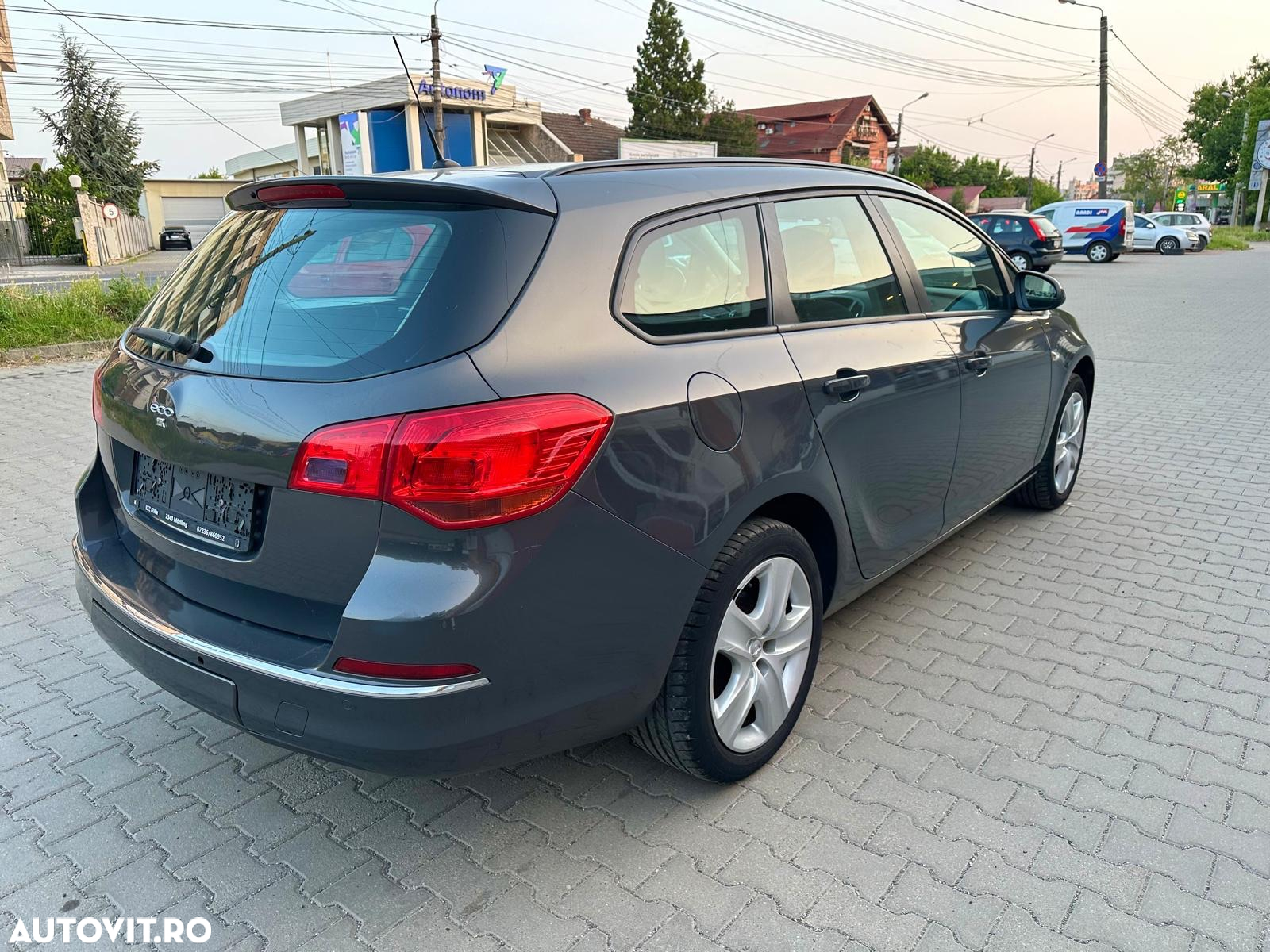 Opel Astra 1.4 Sports Tourer ecoFLEX Design Edition - 6
