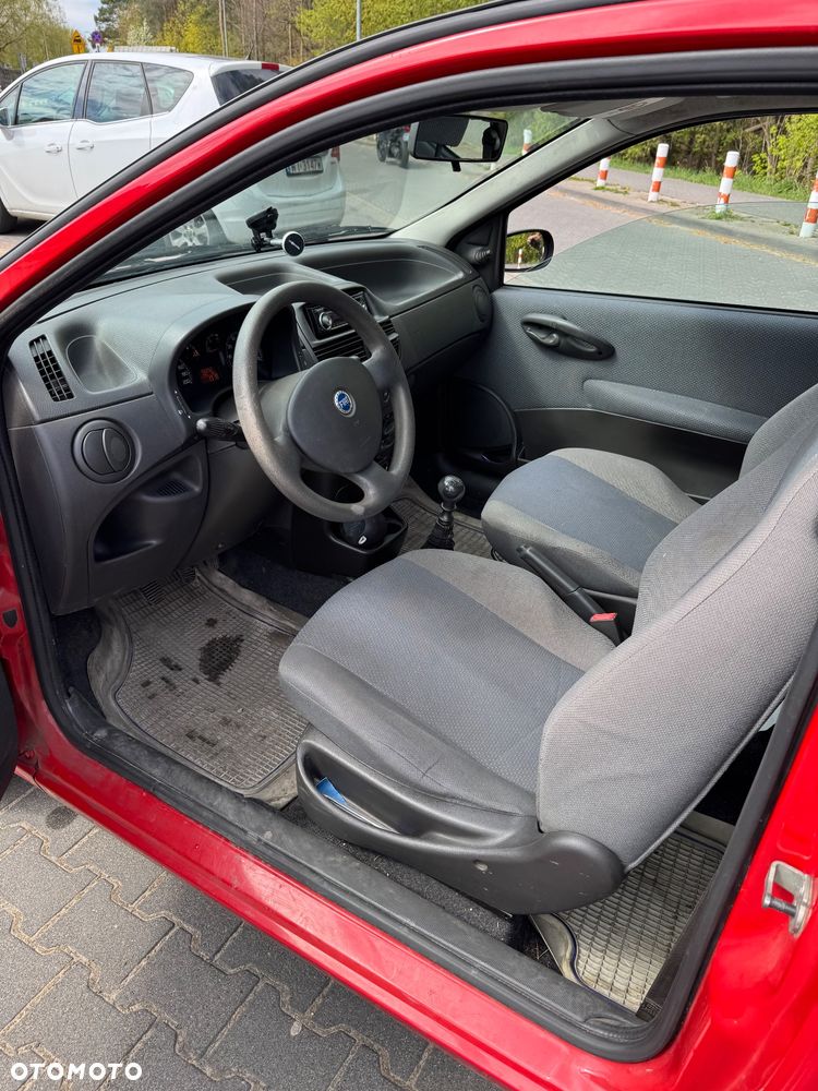 Fiat Punto - 7