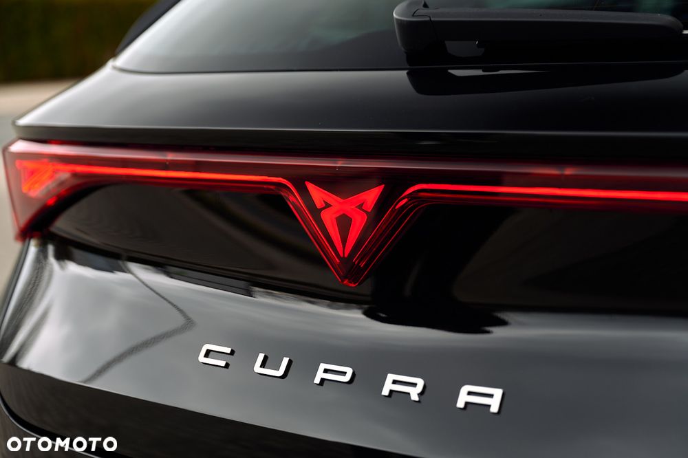 Cupra Leon Sportstourer 2.0 TSI 4Drive DSG VZ - 18