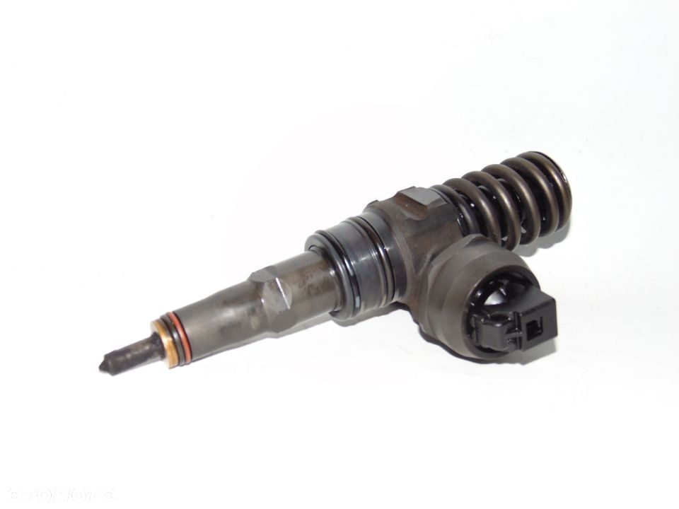 Wtrysk wtryskiwacz paliwa AVB ATD 038130073AJ VW Passat B5 Golf Audi A4 B6 Fabia 1.9 TDI - 1