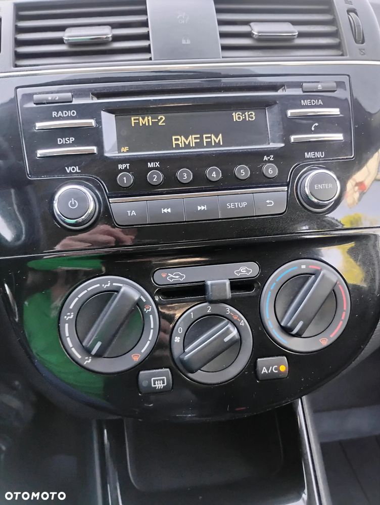 Nissan Pulsar - 24