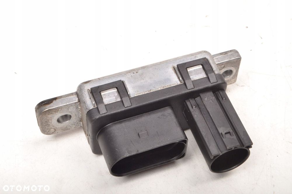 VOLVO V40 II S60 II V60 V70 III 2.0 D4 PRZEKAŹNIK ŚWIEC ŻAROWYCH 31411857 - 2