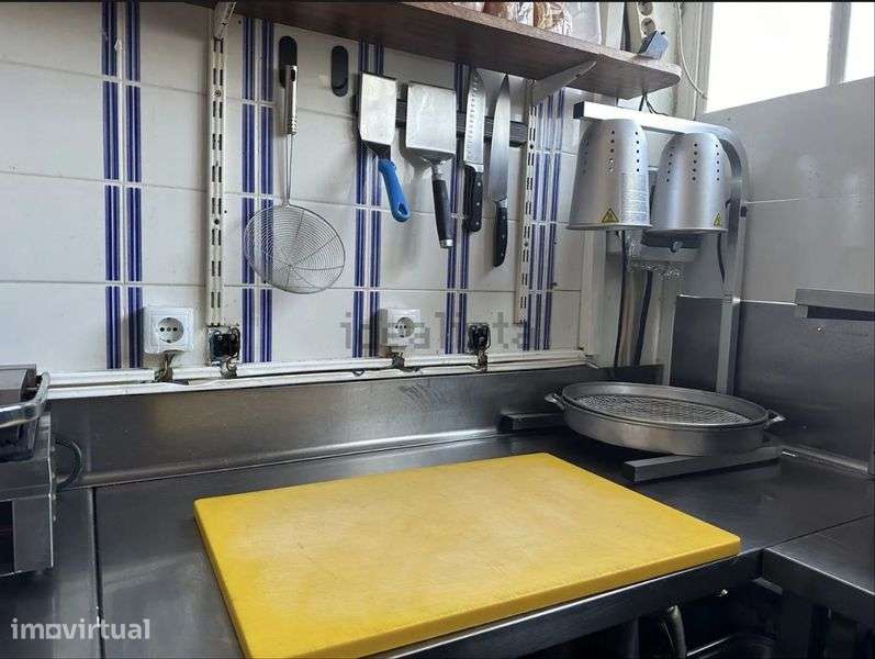 Trespasse de Café/Bar em Almada – Renda 450€ - Grande imagem: 5/8