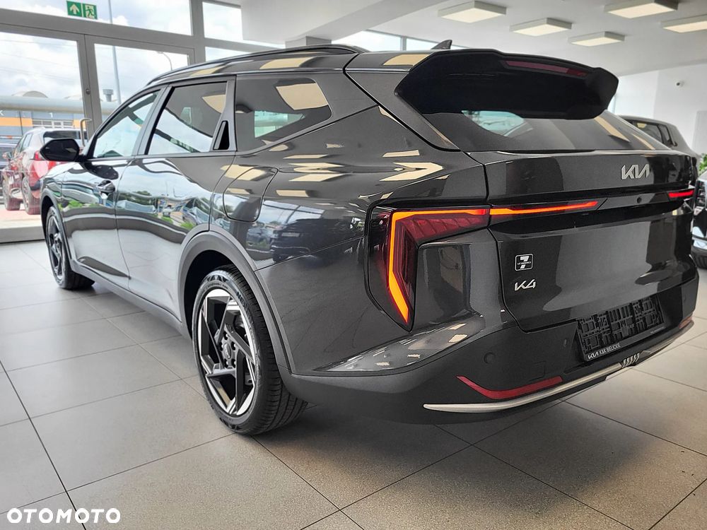 Kia K4 - 6