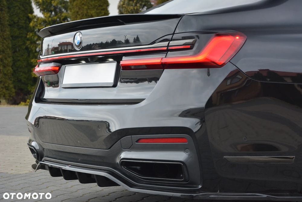 BMW Seria 7 - 18