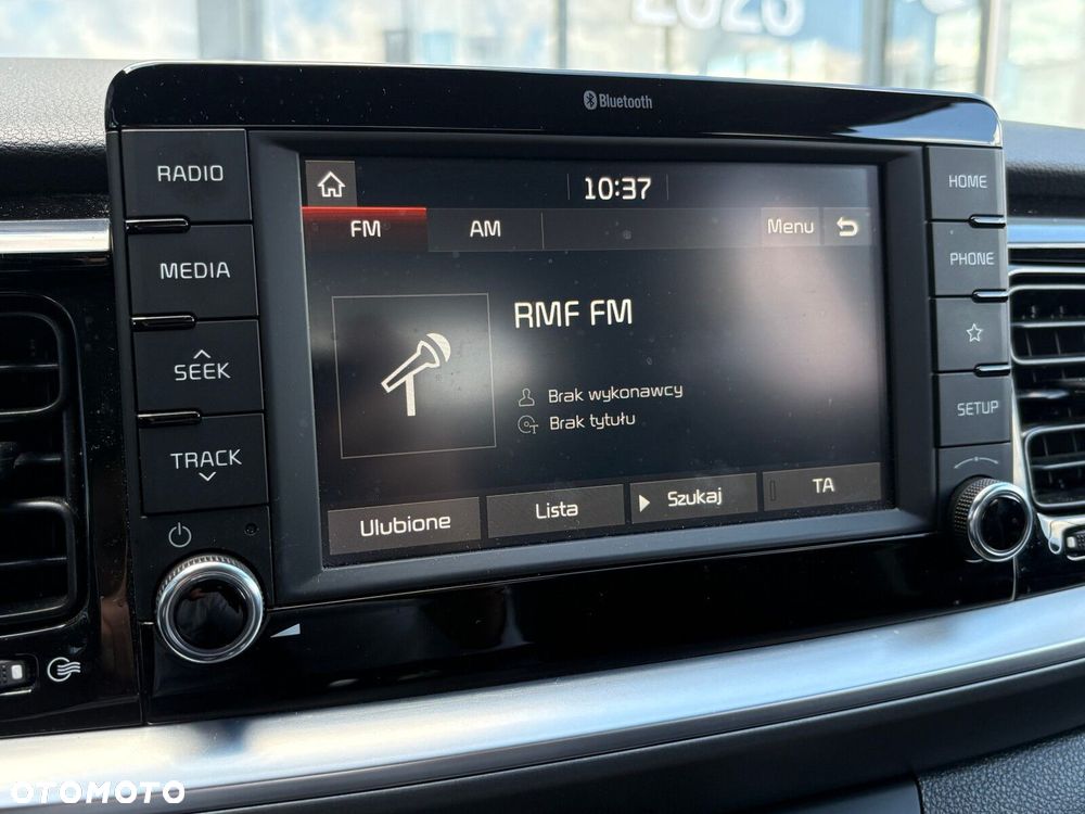 Kia Stonic - 26