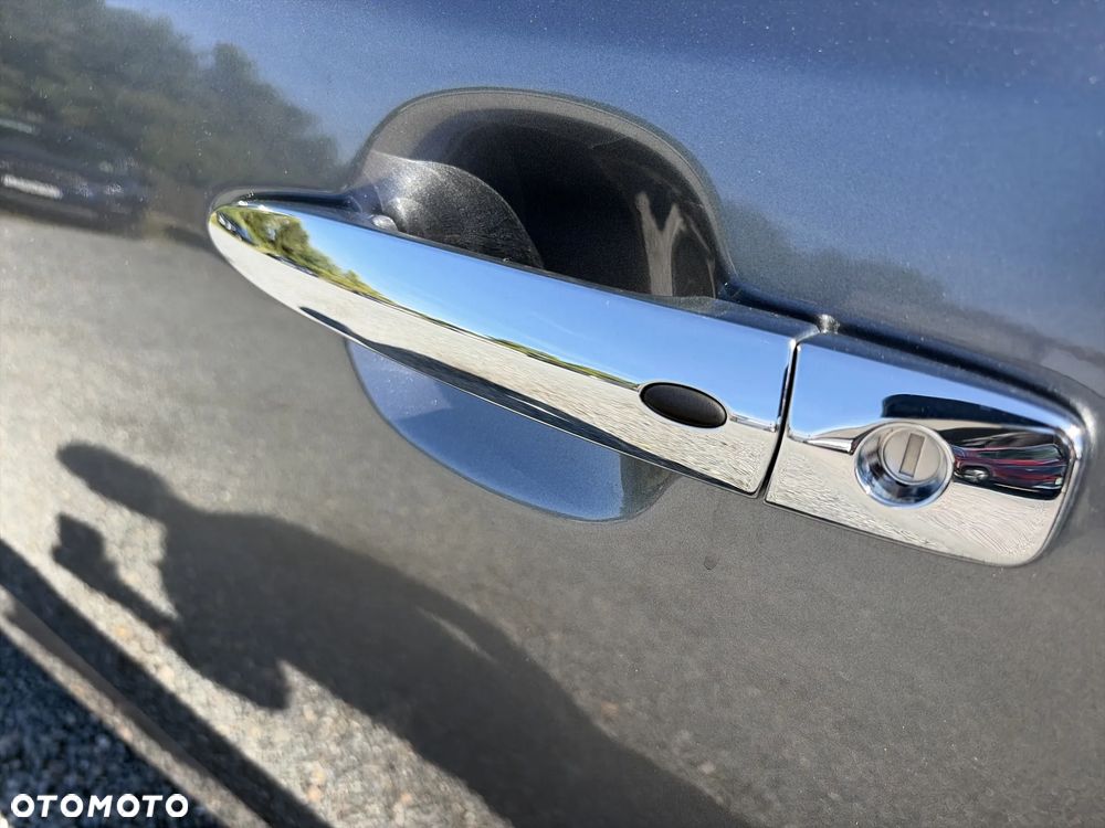 Nissan Leaf 40kWh N-Connecta - 19