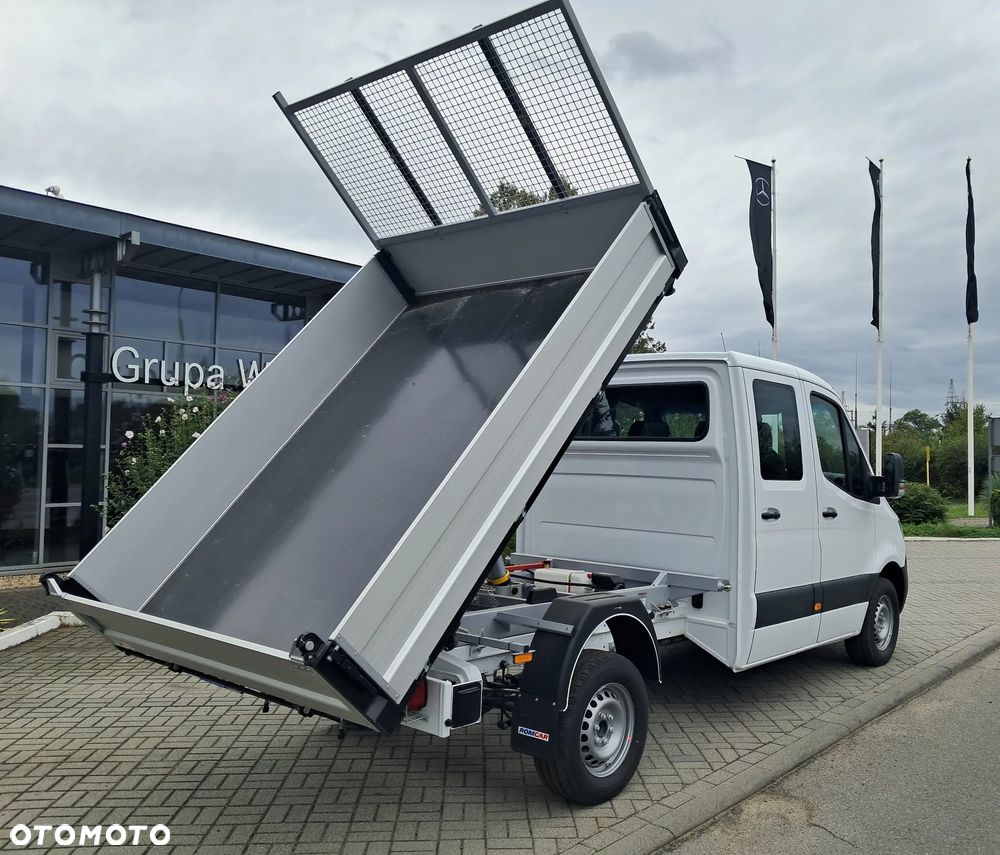 Mercedes-Benz Sprinter - 5