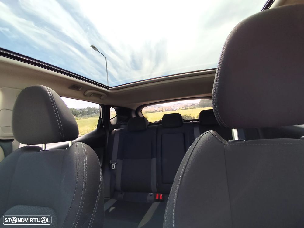 Nissan Qashqai 1.3 DIG-T N-Connecta - 22
