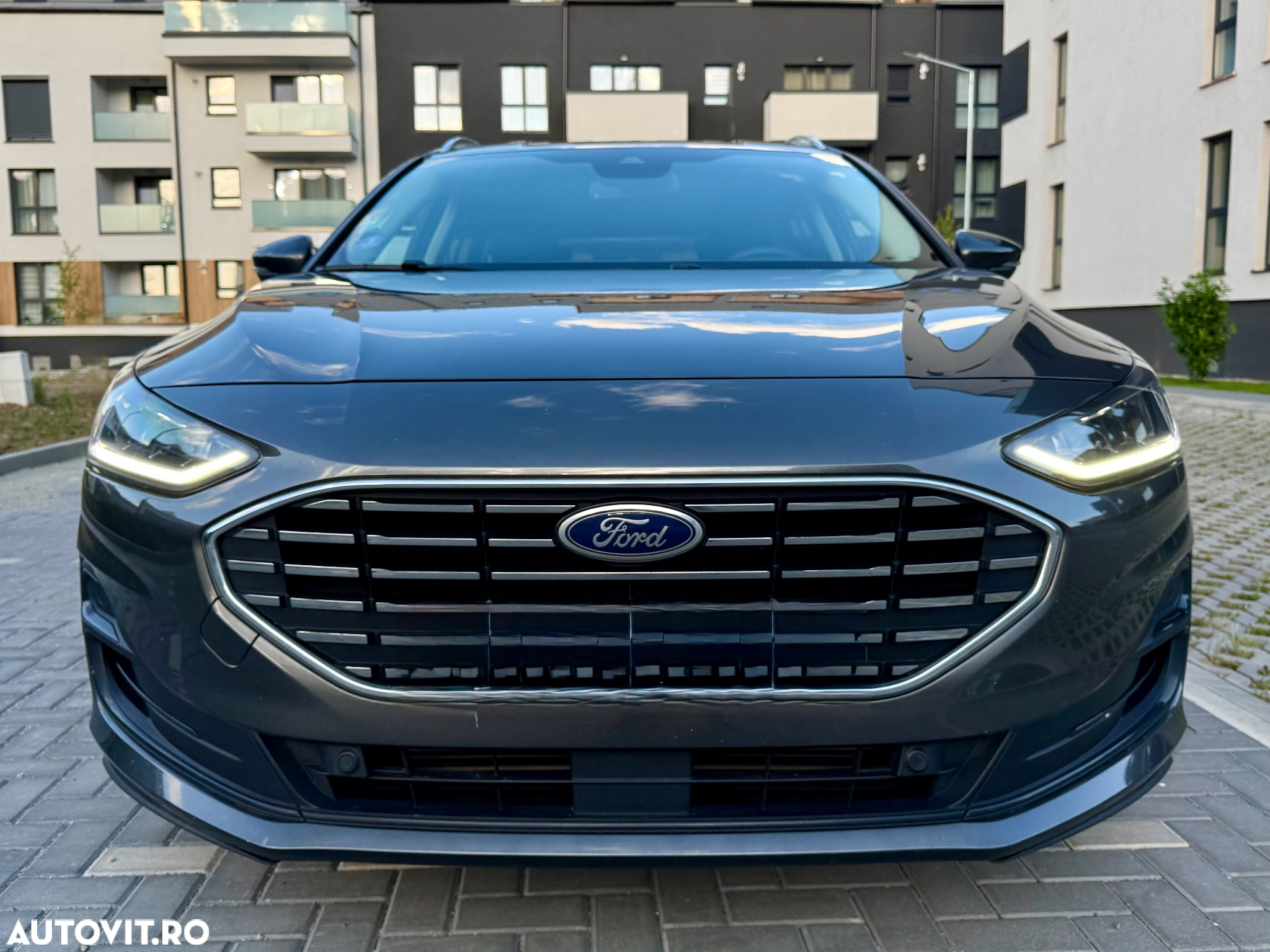 Ford Focus 1.0 EcoBoost Titanium X - 31