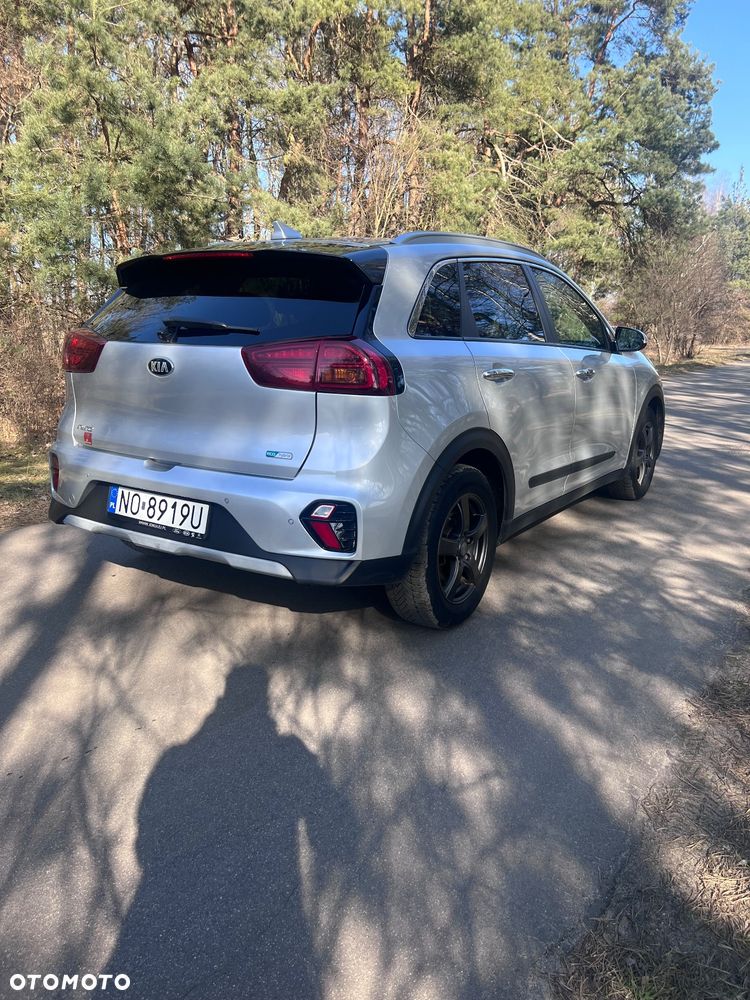 Kia Niro ver-1-6-gdi-hybrid-xl - 4