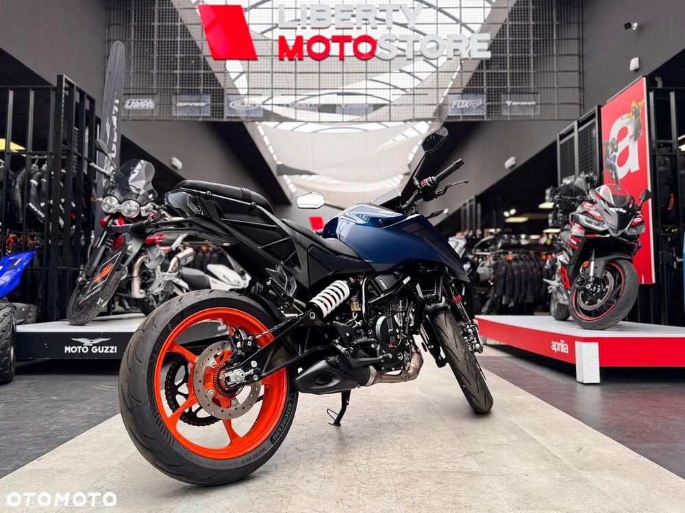 KTM Duke - 5