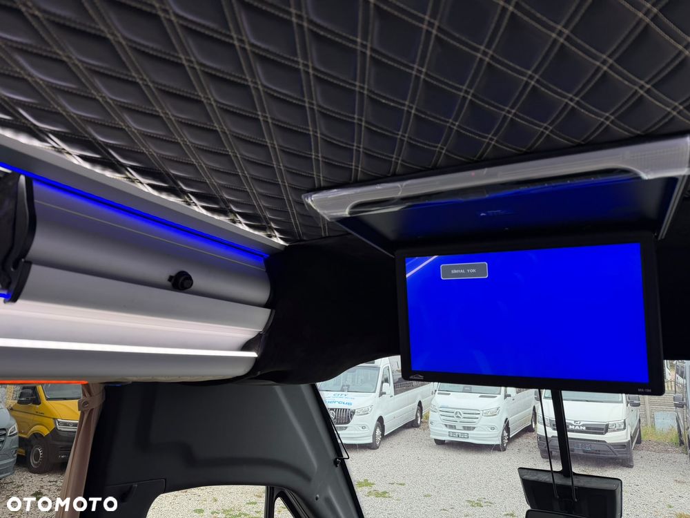 Mercedes-Benz Sprinter 519 - 31