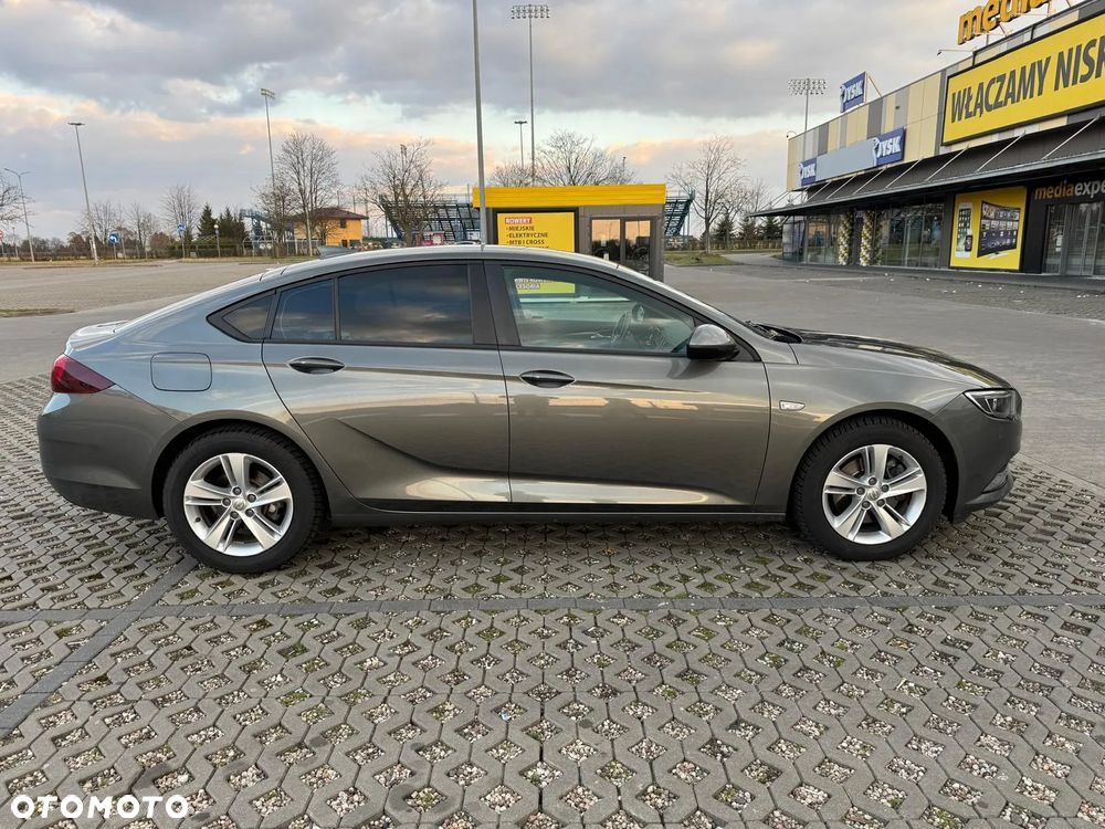 Opel Insignia 1.6 CDTI - 9