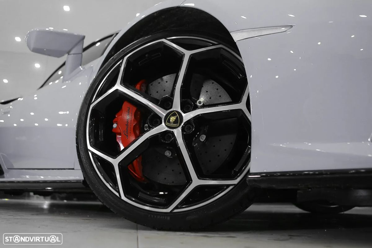 Lamborghini Huracán EVO - 15