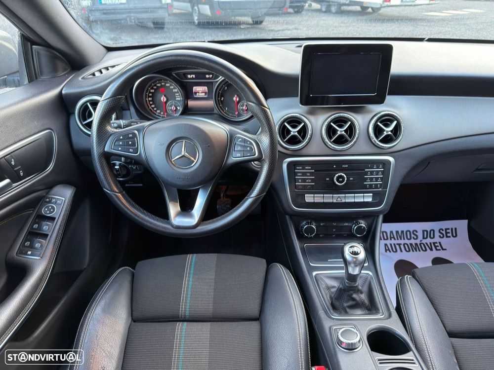 Mercedes-Benz CLA 180 - 7