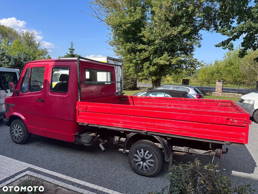 Mercedes-Benz 208D T1 - 3