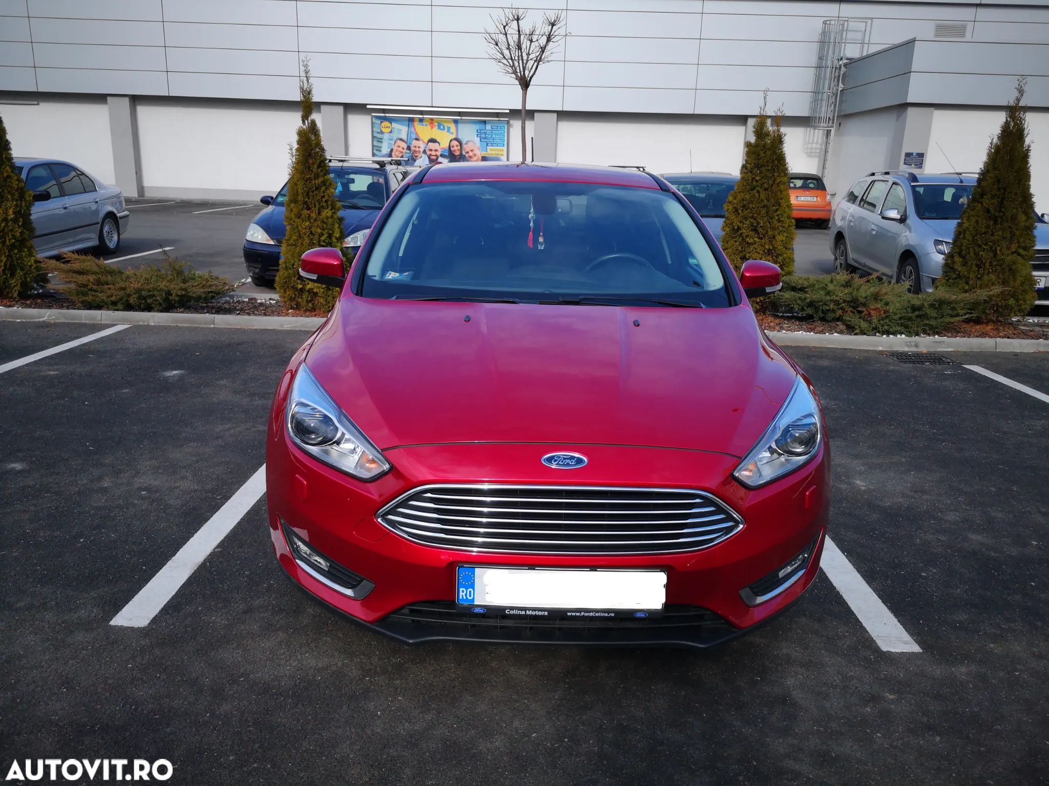 Ford Focus 1.0 EcoBoost Titanium - 1