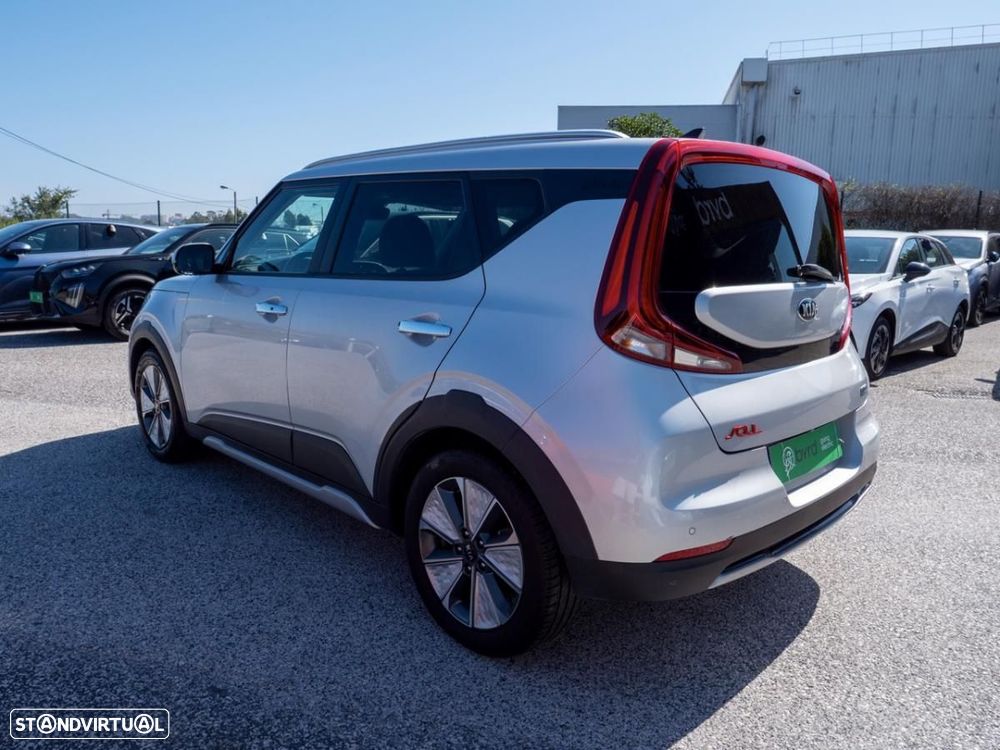 Kia e-Soul 64kWh - 11