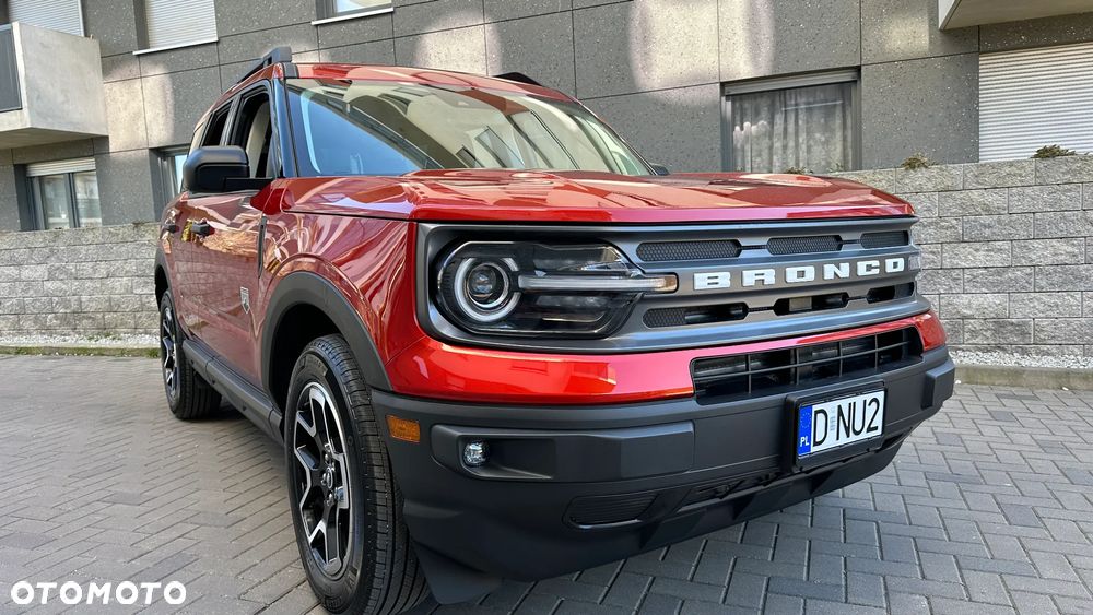 Ford Bronco - 17
