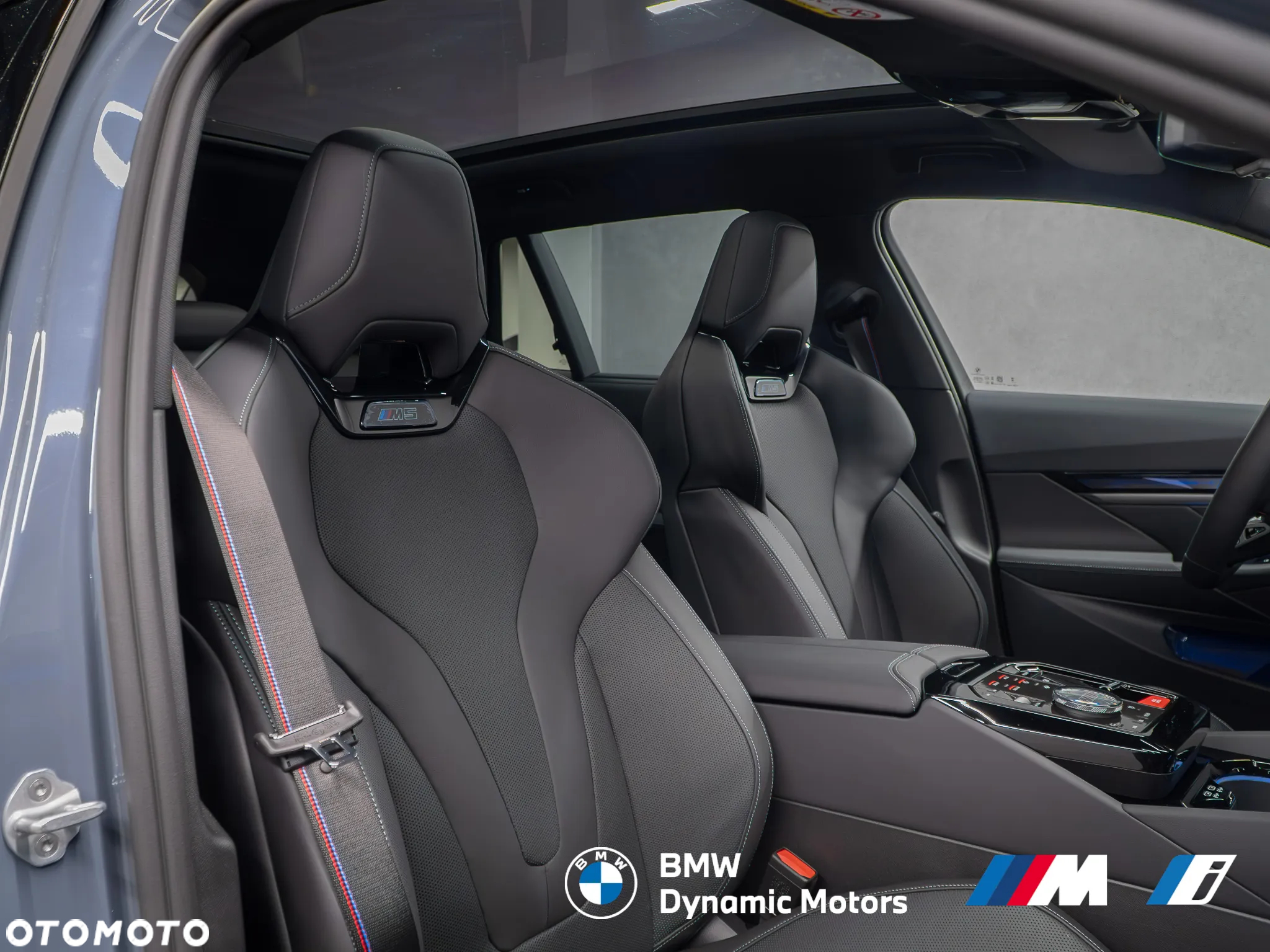 BMW M5 xDrive Touring - 26