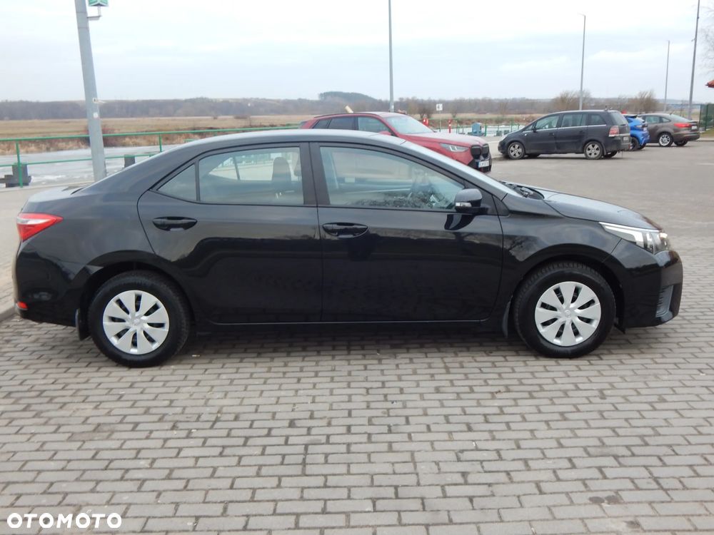 Toyota Corolla 1.6 Luna - 5