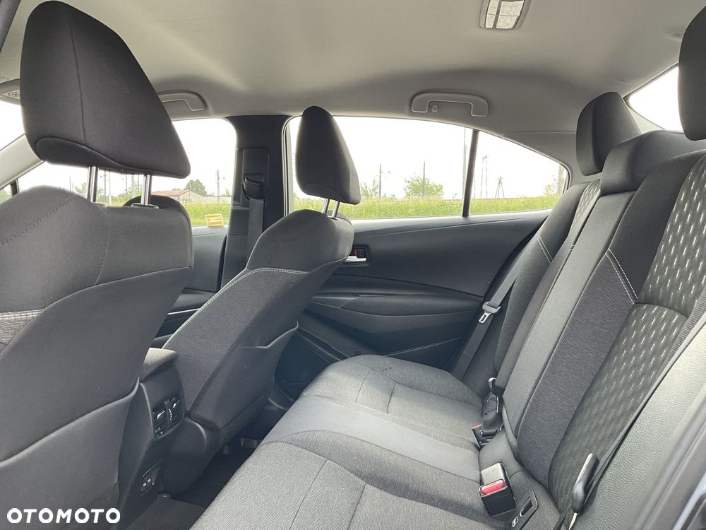 Toyota Corolla 1.8 Hybrid Comfort - 12