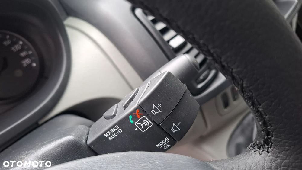 Renault Trafic - 19
