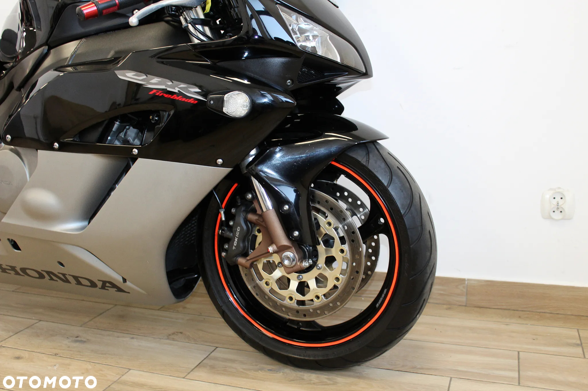 Honda CBR - 7