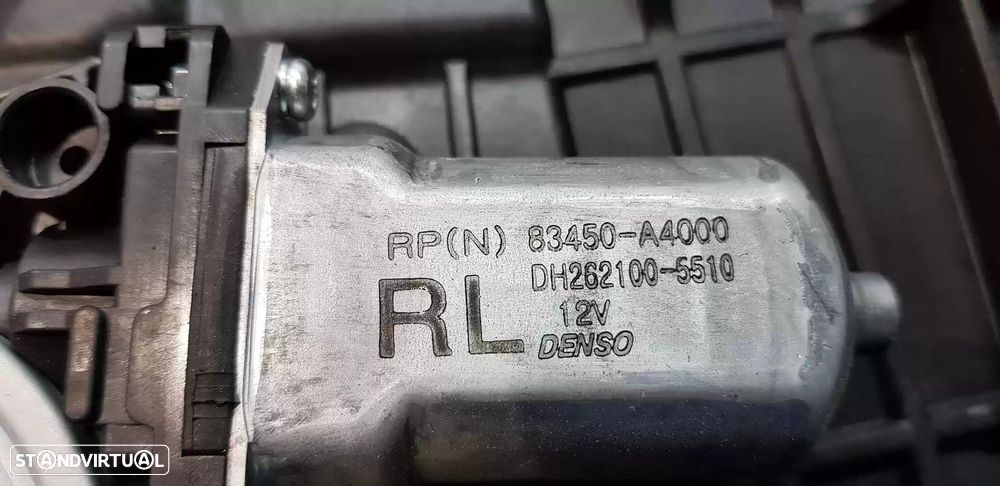 ELEVADOR DE VIDRO TRASEIRO ESQUERDO KIA CARENS IV 2017 -83450A4000 - 1