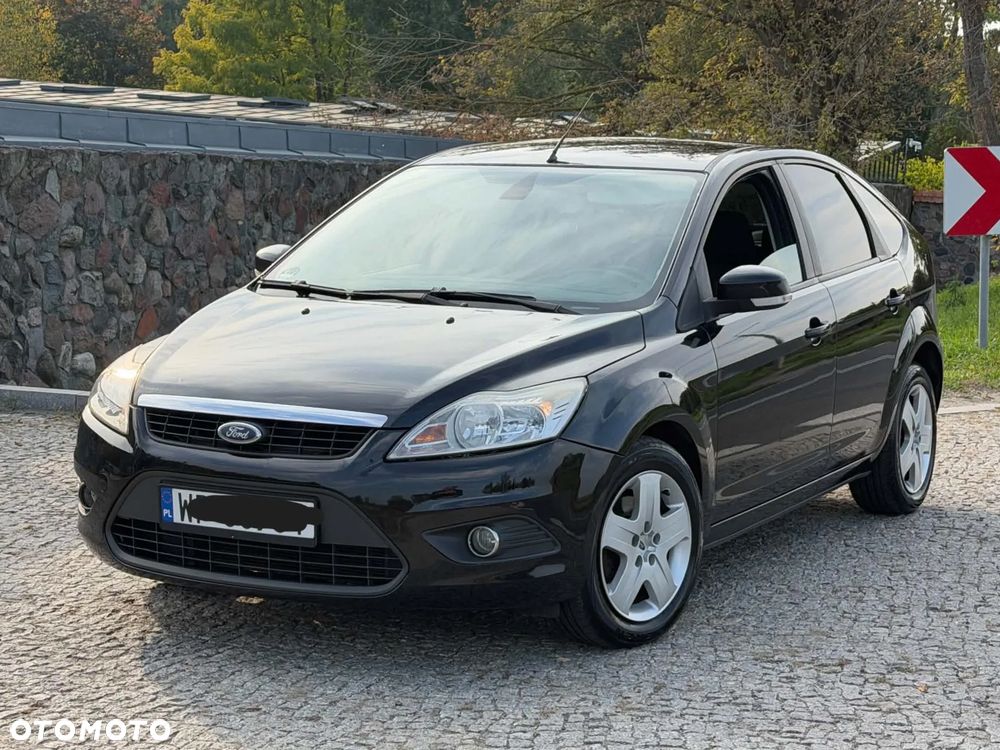 Ford Focus 1.6 Ambiente - 1