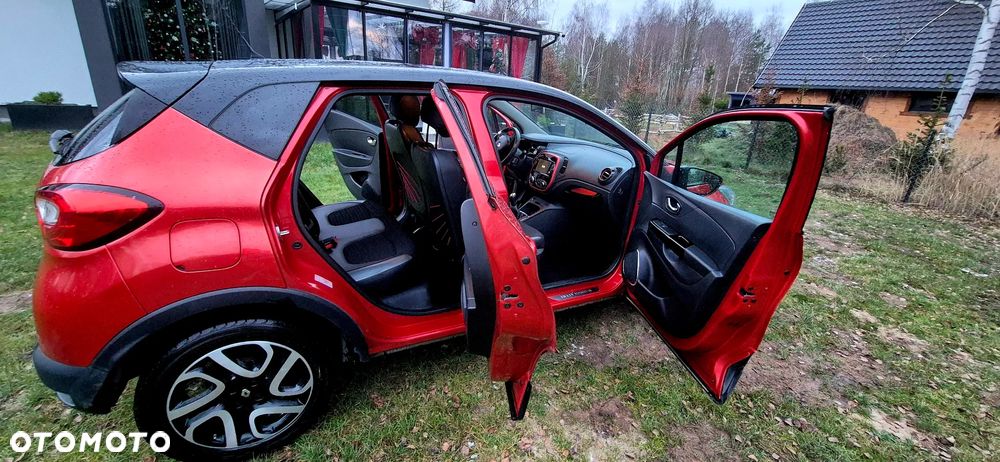 Renault Captur 0.9 Energy TCe Helly Hansen - 4