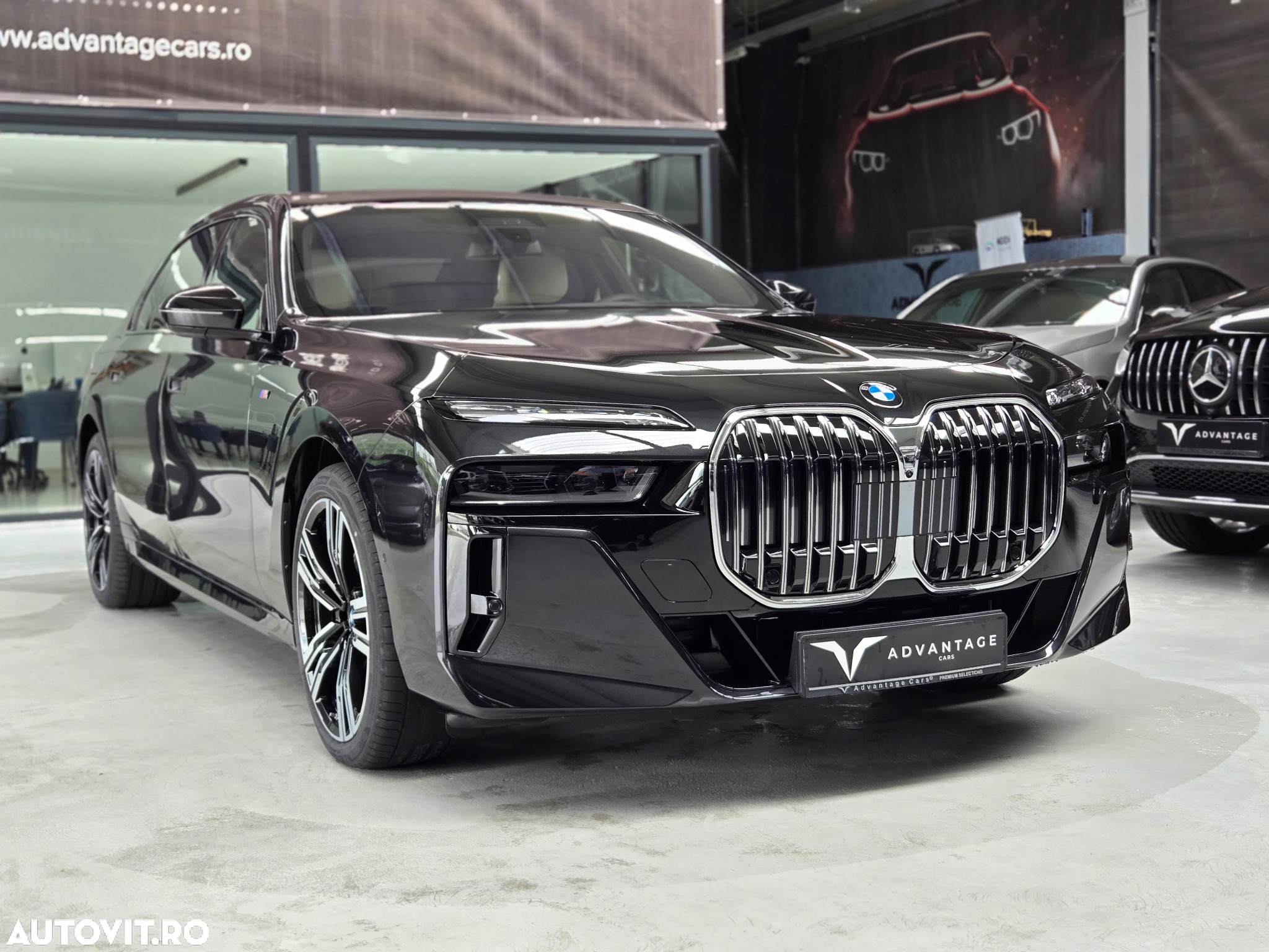 BMW Seria 7 740d xDrive MHEV - 4