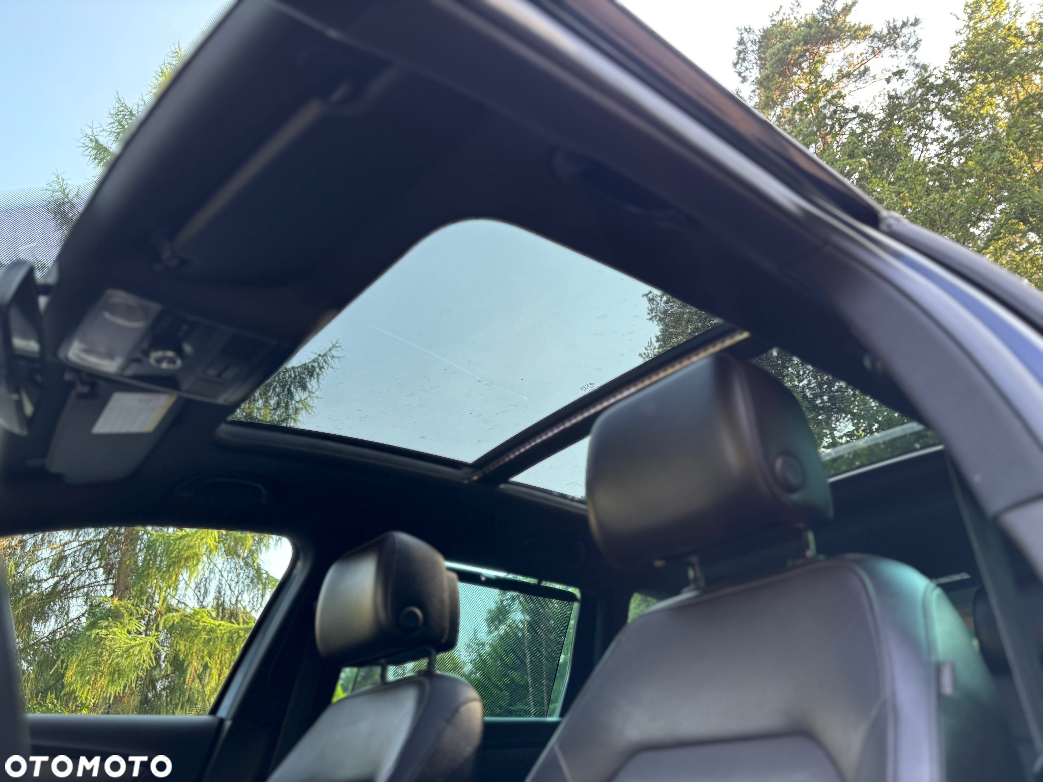 Volkswagen Passat - 8