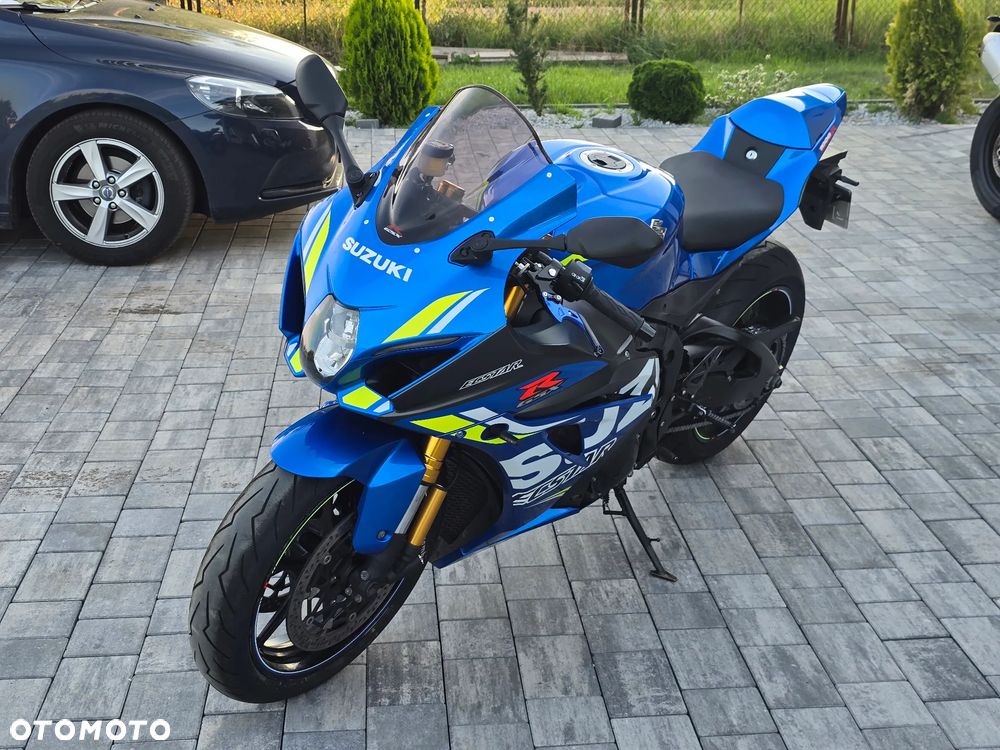 Suzuki GSX-R - 10